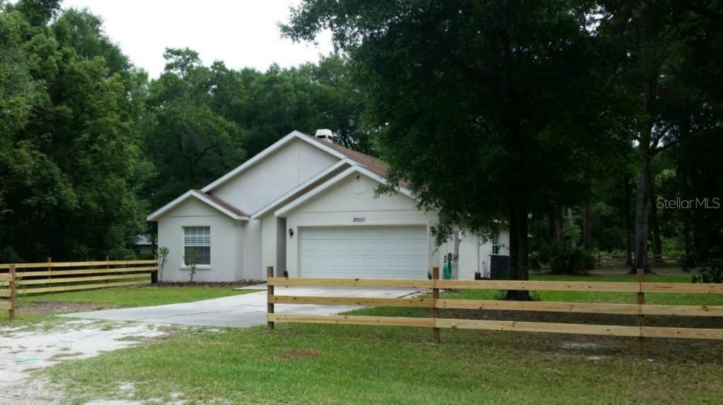 25931 Eufaula Way, Sorrento, FL 32776