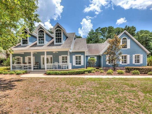 24718 Rolling Oak Rd., Sorrento, FL 32776