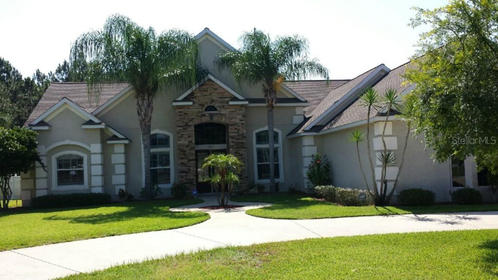 430 Anderson Dr., Tavares, FL 32778