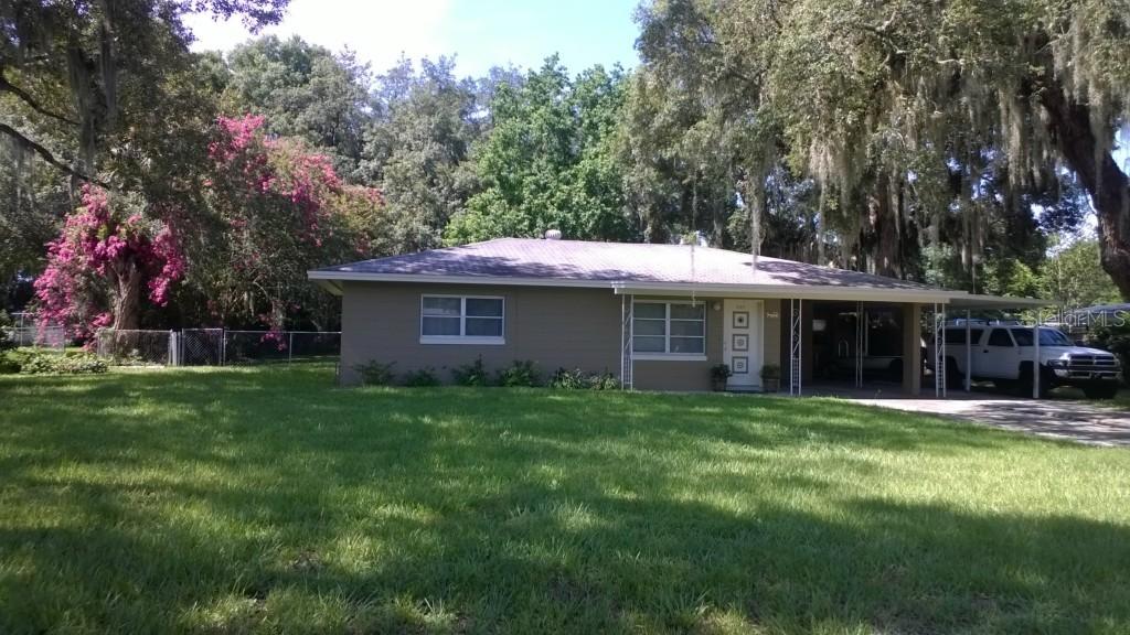 1143 Linden St., Clermont, FL 34711