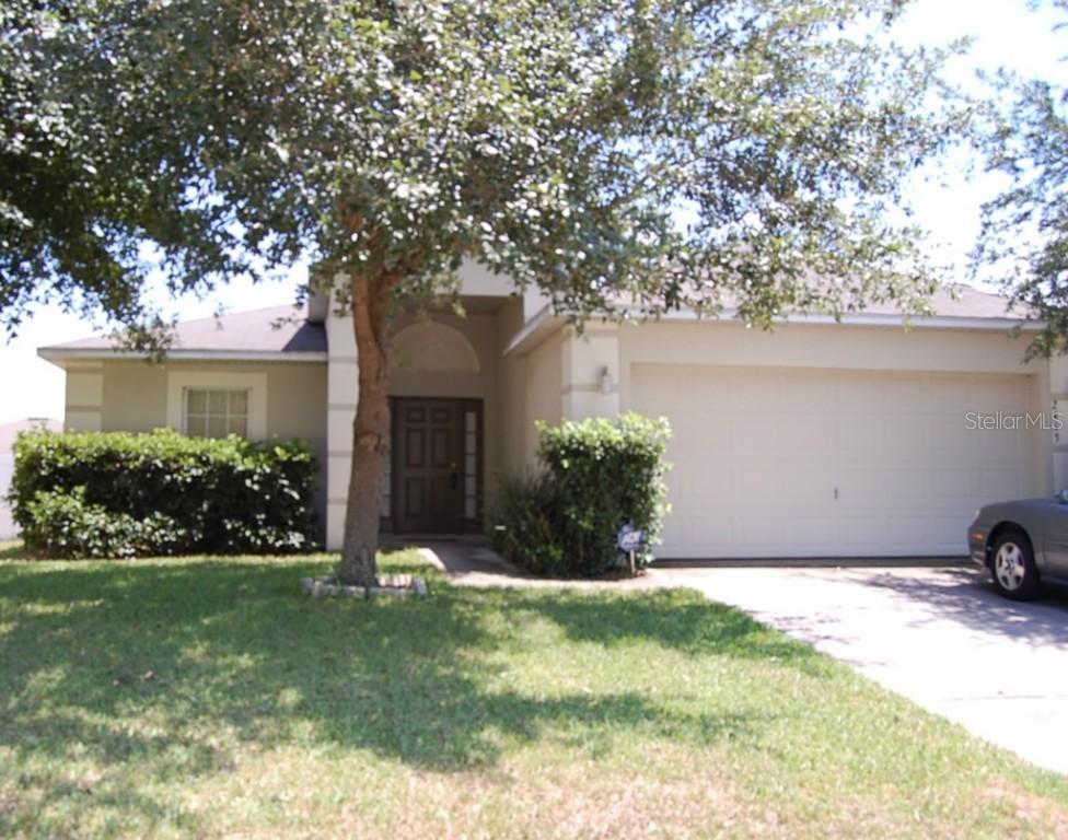 2413 Sandridge Cir., Eustis, FL 32726