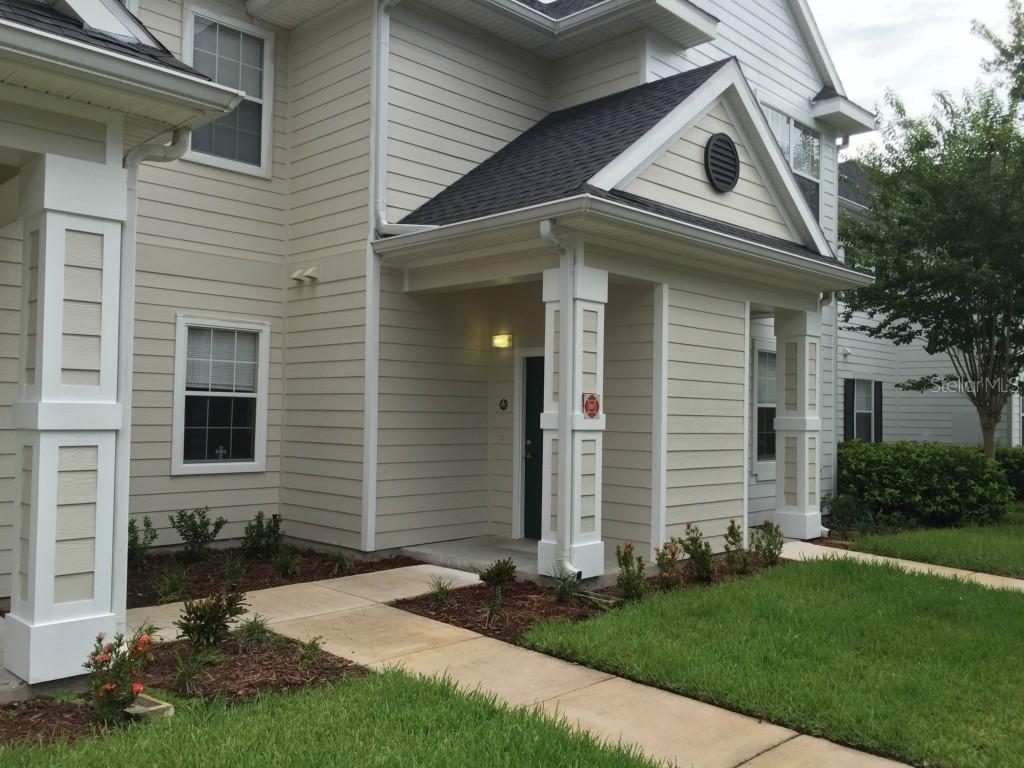 330 Southern Pecan Cir. #202, Winter Garden, FL 34787