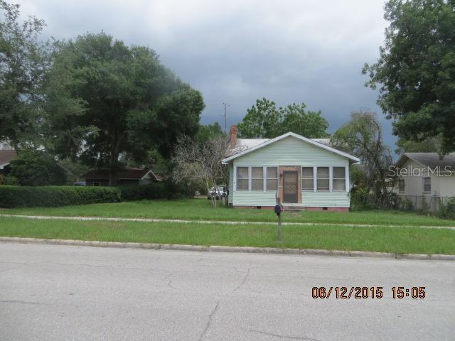 312 N Rockingham Ave., Tavares, FL 32778