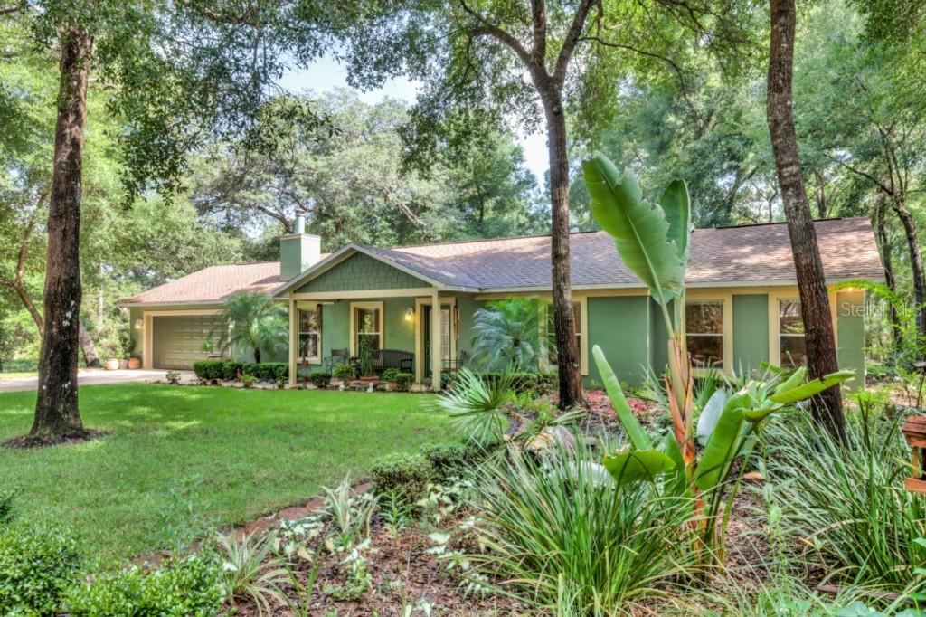 26301 Sandwich Pl., Sorrento, FL 32776
