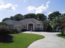 6336 Sailboat Ave., Tavares, FL 32778