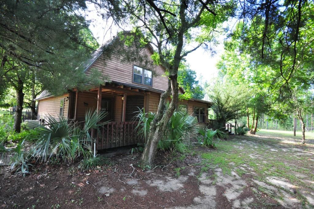 34840 Springfield Rd., Sorrento, FL 32776