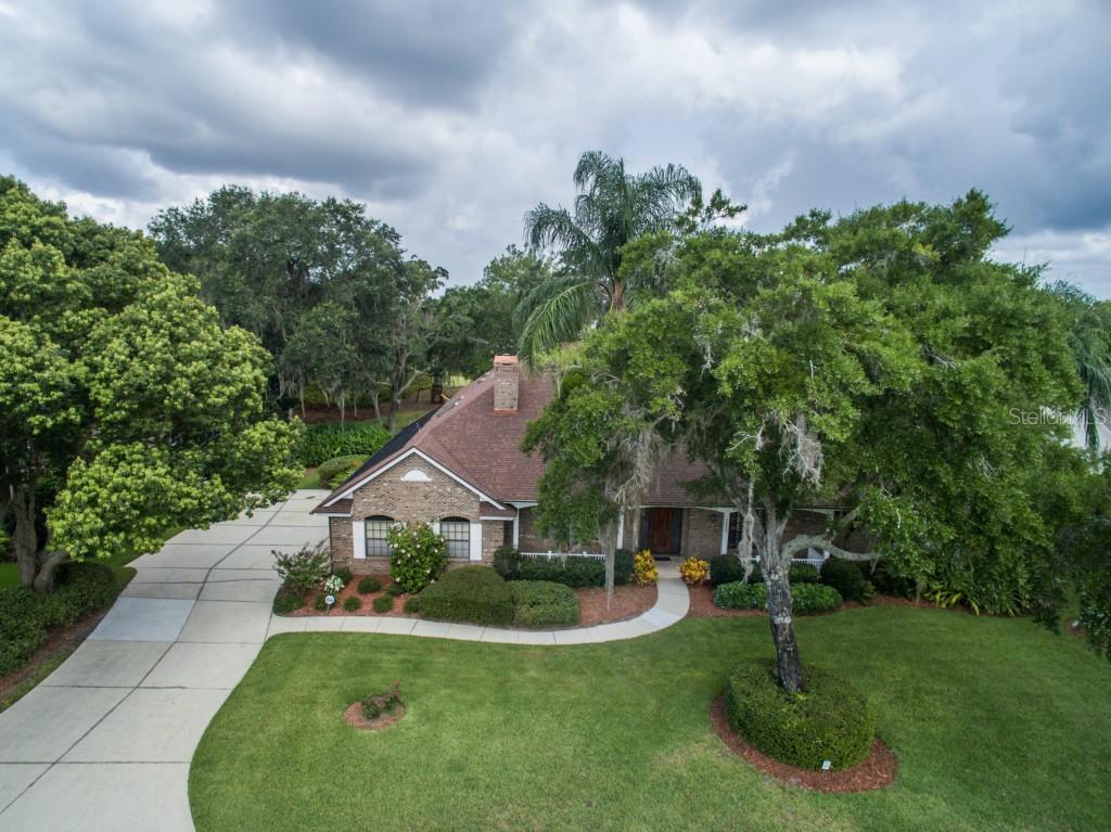 34035 Parkview Ave., Eustis, FL 32736