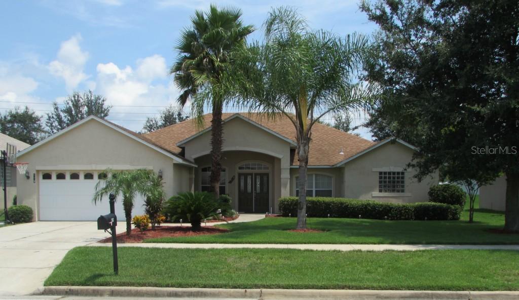 879 Princeton Dr., Clermont, FL 34711