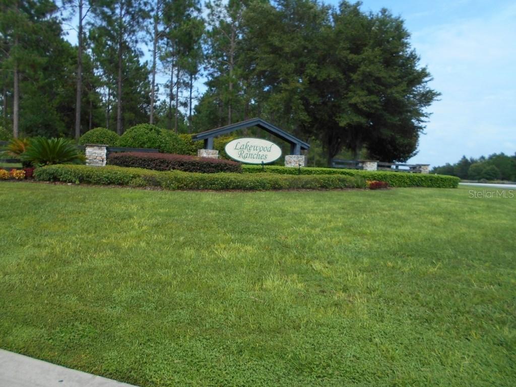 35650 High Pines Dr., Eustis, FL 32736