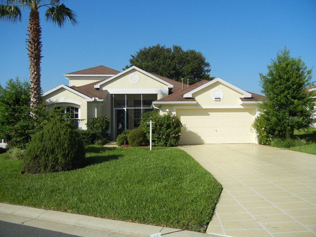 5493 Bounty Cir., Tavares, FL 32778