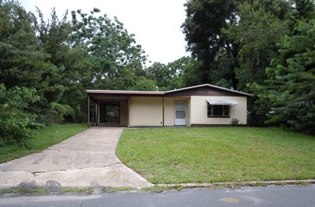895 Golden Isle Dr., Mount Dora, FL 32757