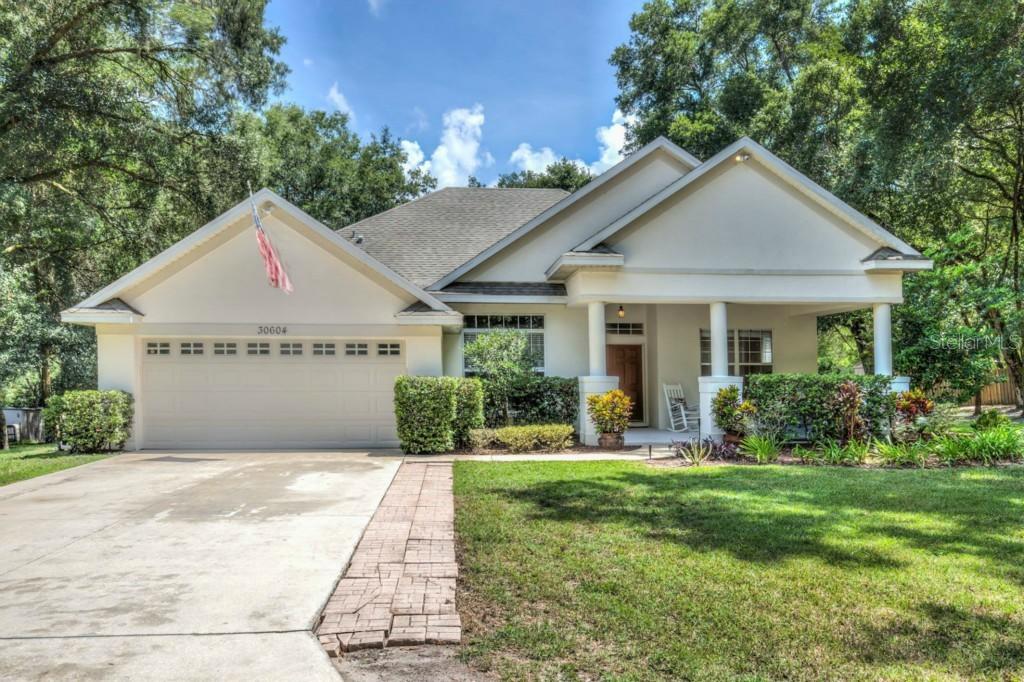 30604 Apawamis Dr., Sorrento, FL 32776