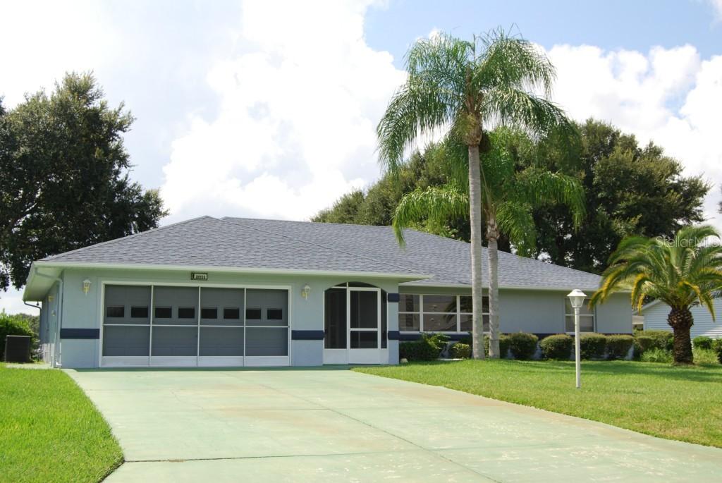 26930 Racquet Cir., Leesburg, FL 34748