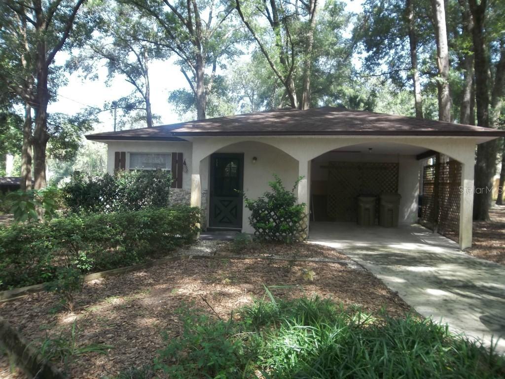 25331 Flossmoor St., Sorrento, FL 32776