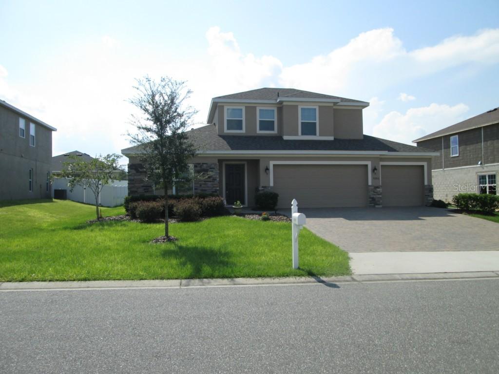 10206 Lenox St., Clermont, FL 34711