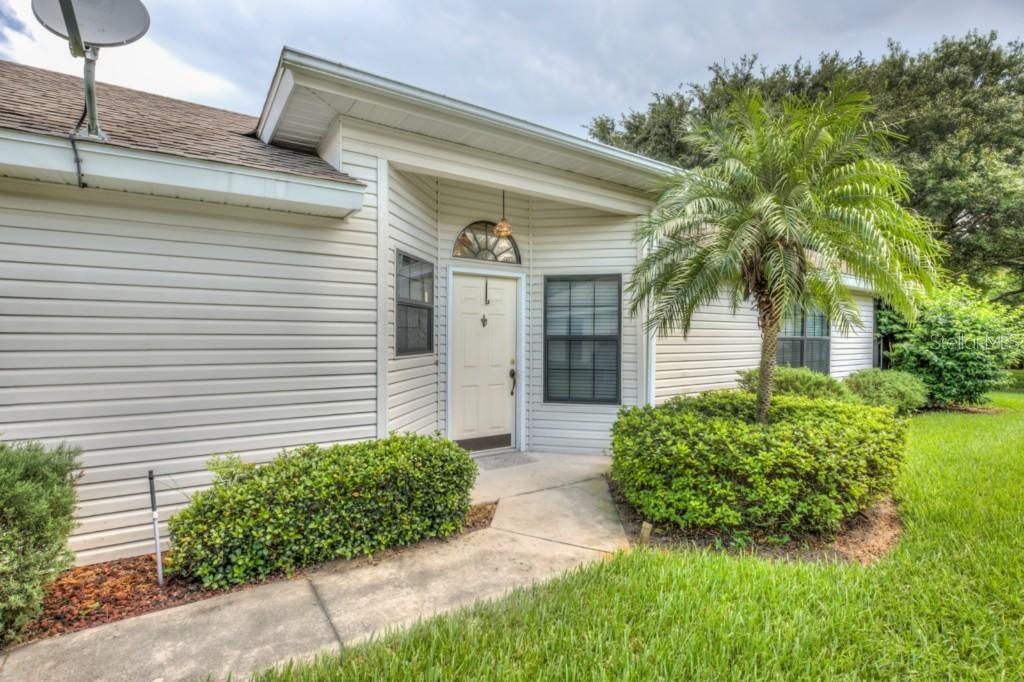 352 Juniper Way, Tavares, FL 32778