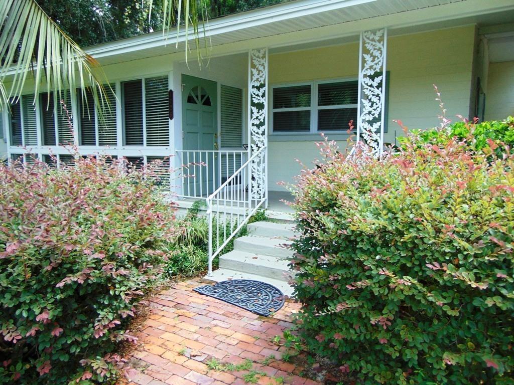 1726 Overlook Dr., Mount Dora, FL 32757