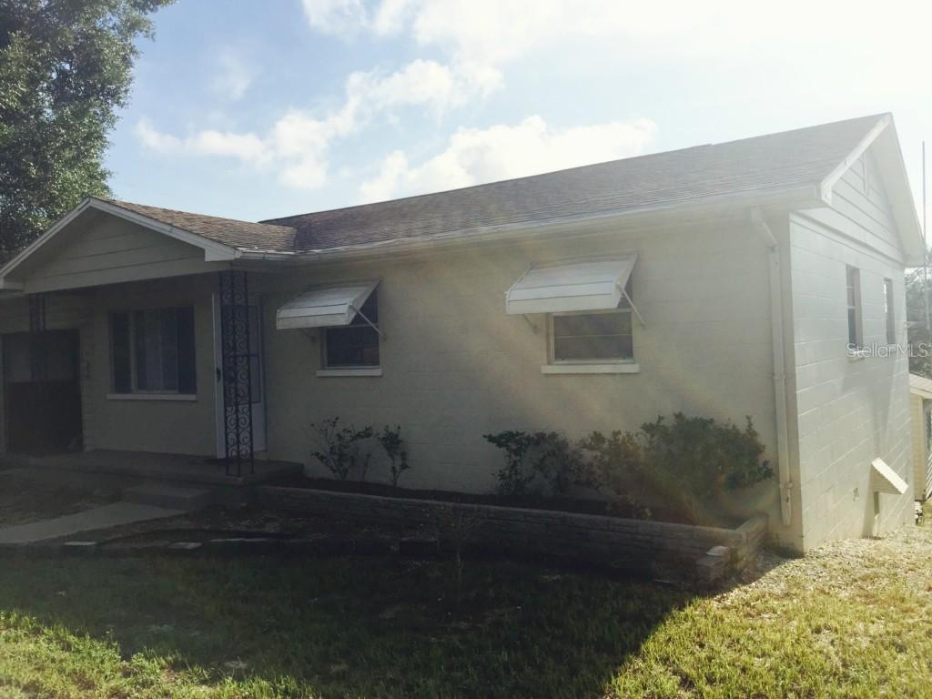 1135 Lakeview Dr., Clermont, FL 34711