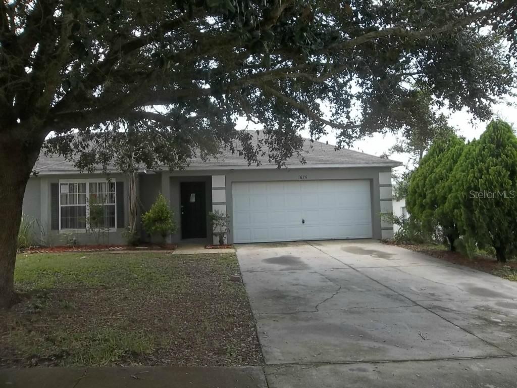 1626 Stanley Ave., Groveland, FL 34736