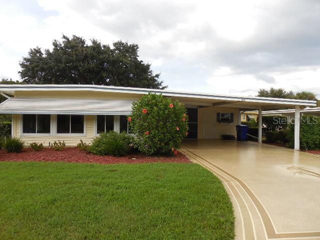 674 Buccaneer Blvd., Tavares, FL 32778