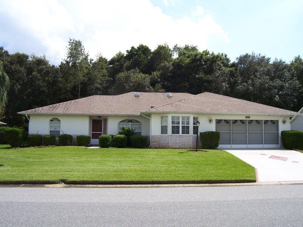 26253 Newcombe Cir., Leesburg, FL 34748