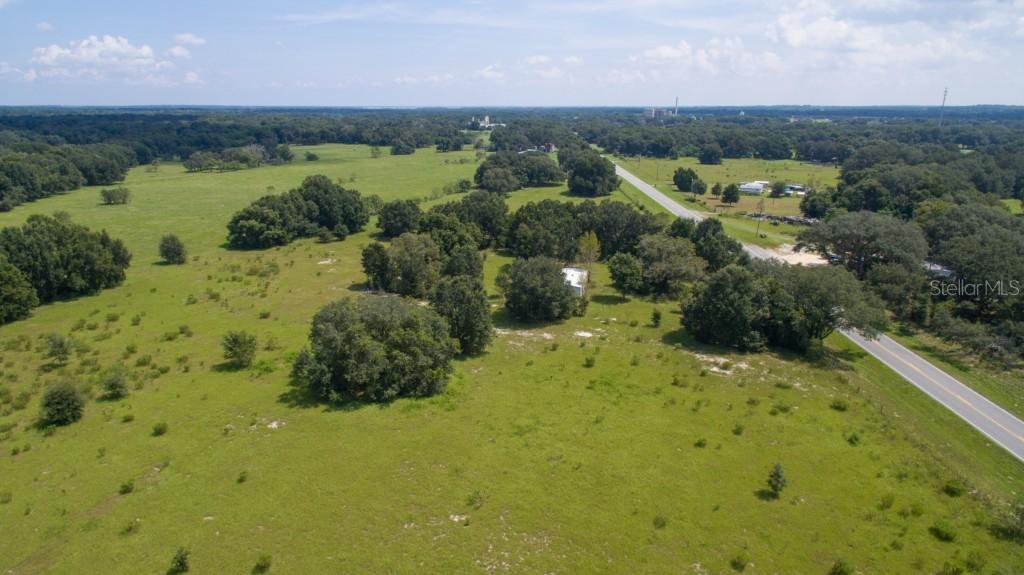 2929 County Rd 48 Creek, Groveland, FL 34736