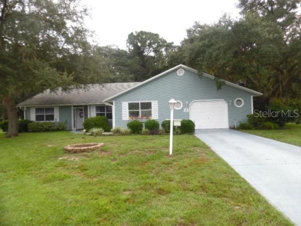 407 Glasgow Ct., Leesburg, FL 34788