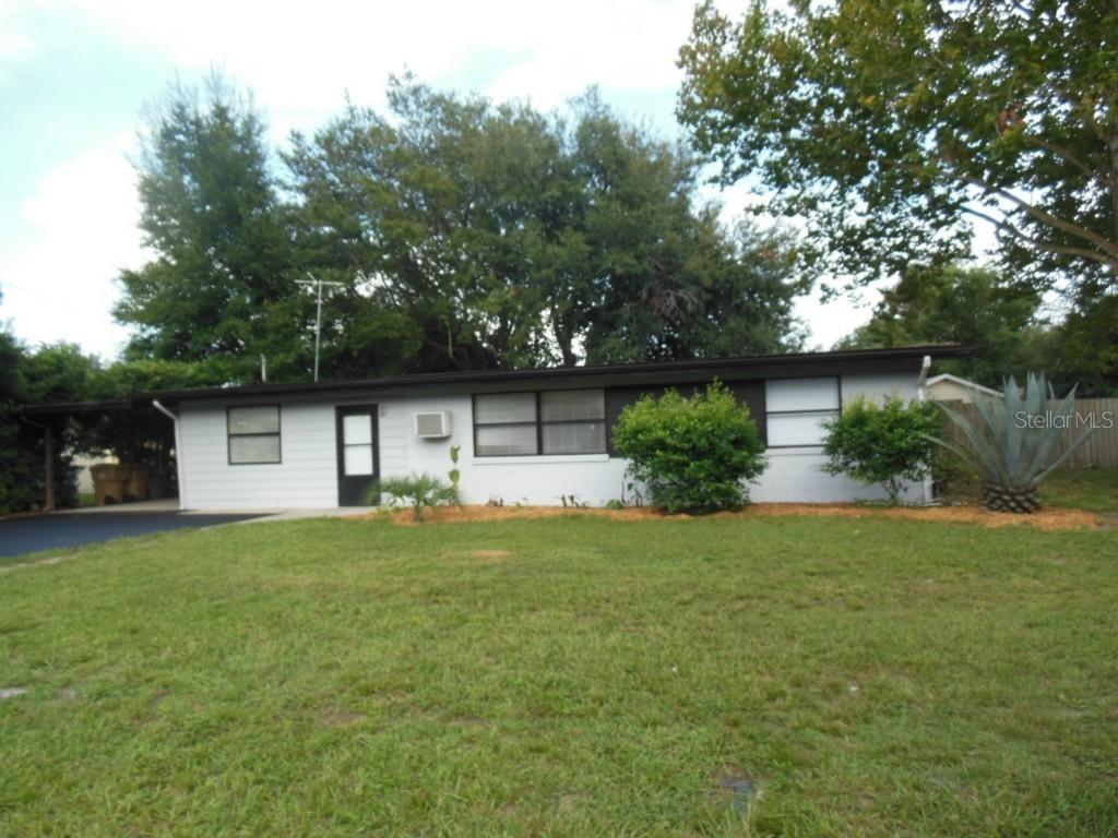 32706 Azealia Pl., Tavares, FL 32778