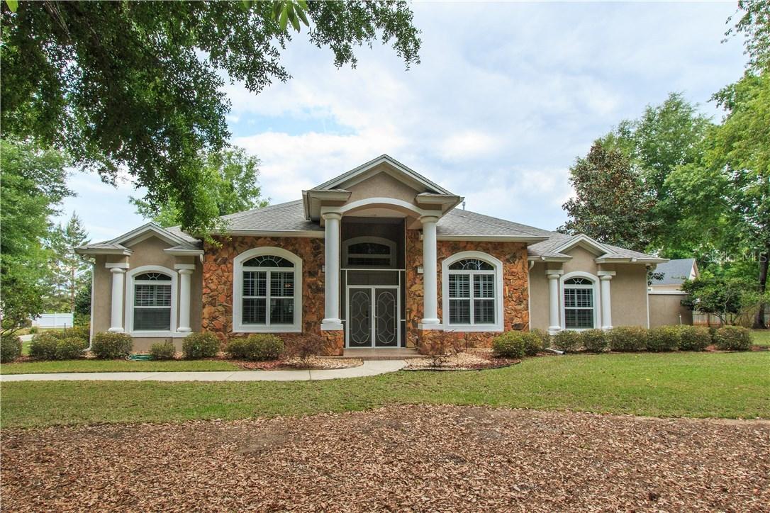 19648 Eaglesview Cir., Umatilla, FL 32784