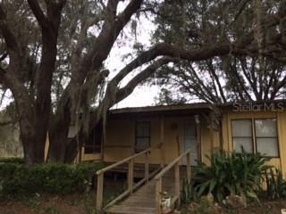 22562 W Loop Rd., Groveland, FL 34736