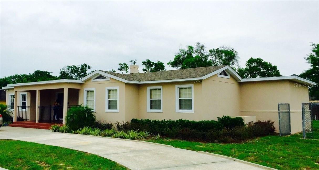 518 N Saint Clair Abrams Ave., Tavares, FL 32778