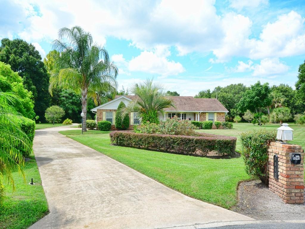 3540 Harbour Dr., Mount Dora, FL 32757