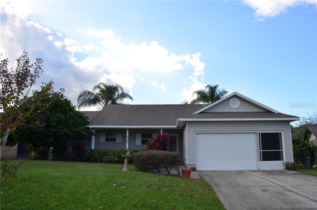 26617 W Cove Dr., Tavares, FL 32778