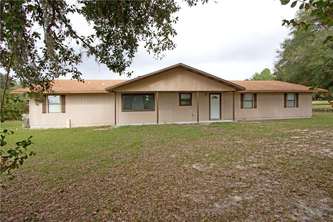 24253 Greentree Ln., Eustis, FL 32736