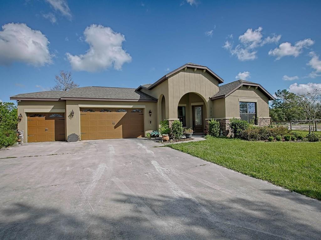 31215 Spruce Dr., Eustis, FL 32736