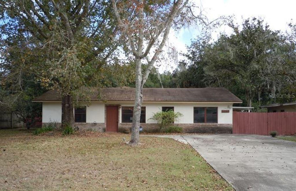 32050 Harris Rd., Tavares, FL 32778