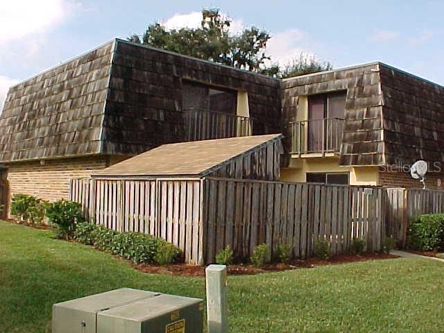 1009 Royal Oak Blvd., Leesburg, FL 34748