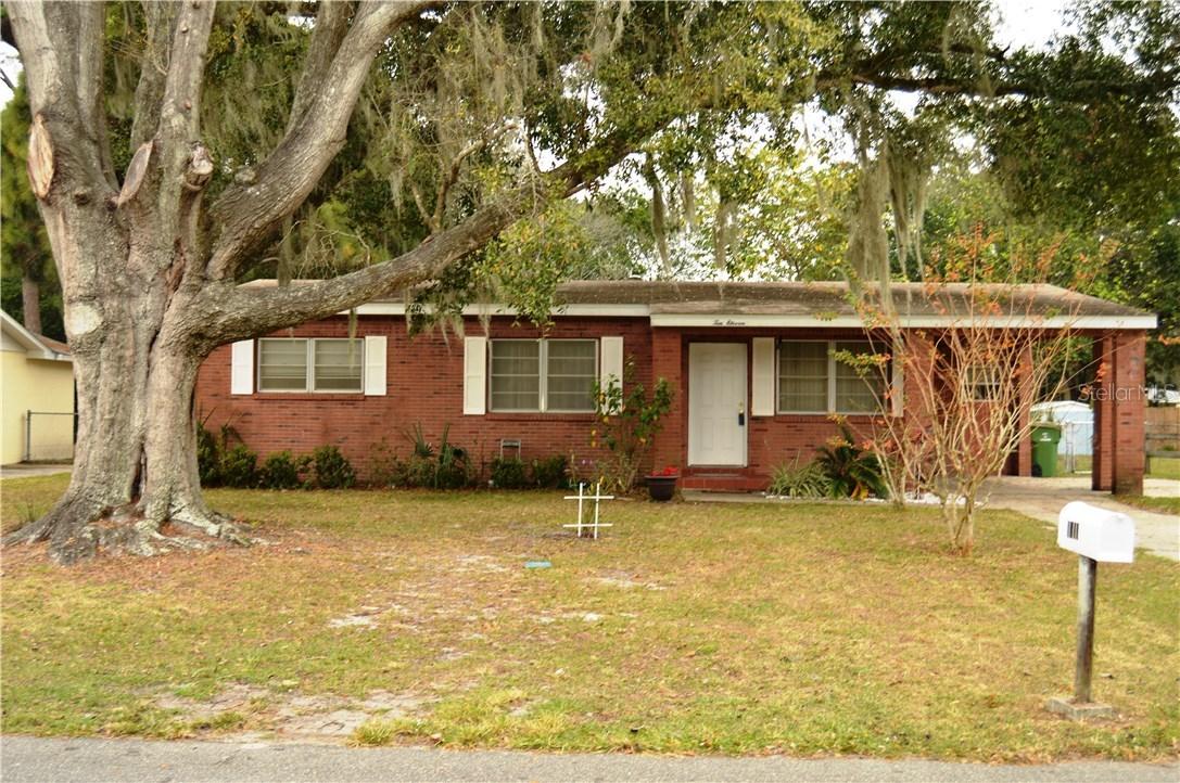 1011 Perkins St, Leesburg, FL 34748