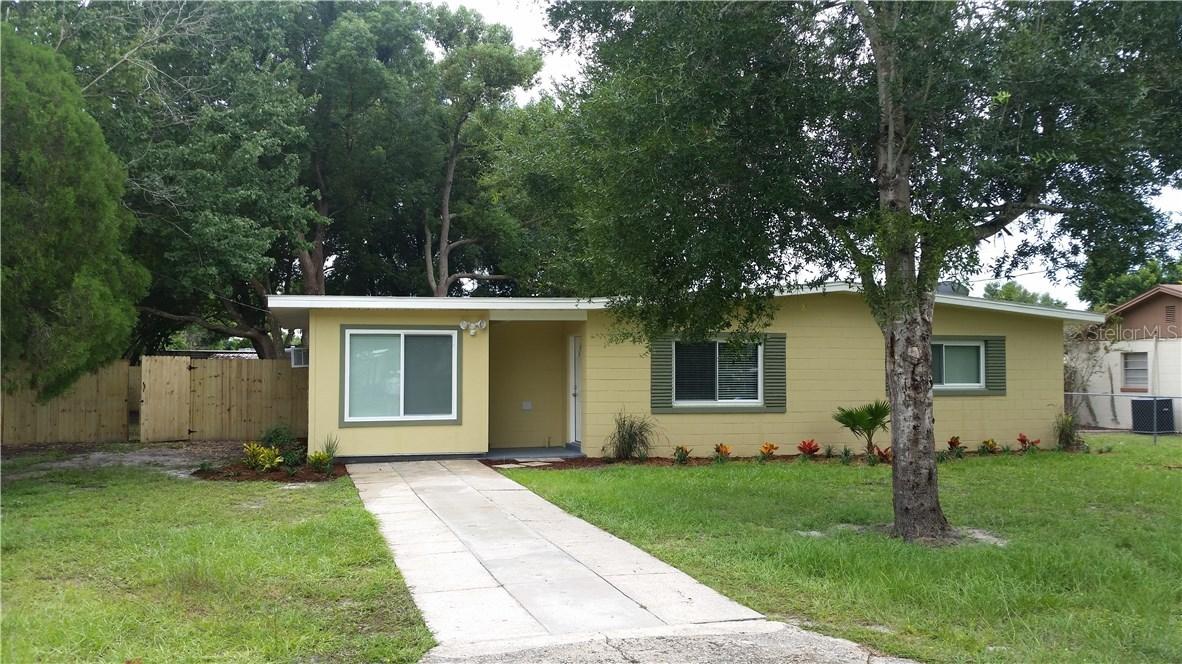 3972 Poinsetta Ave., Mount Dora, FL 32757
