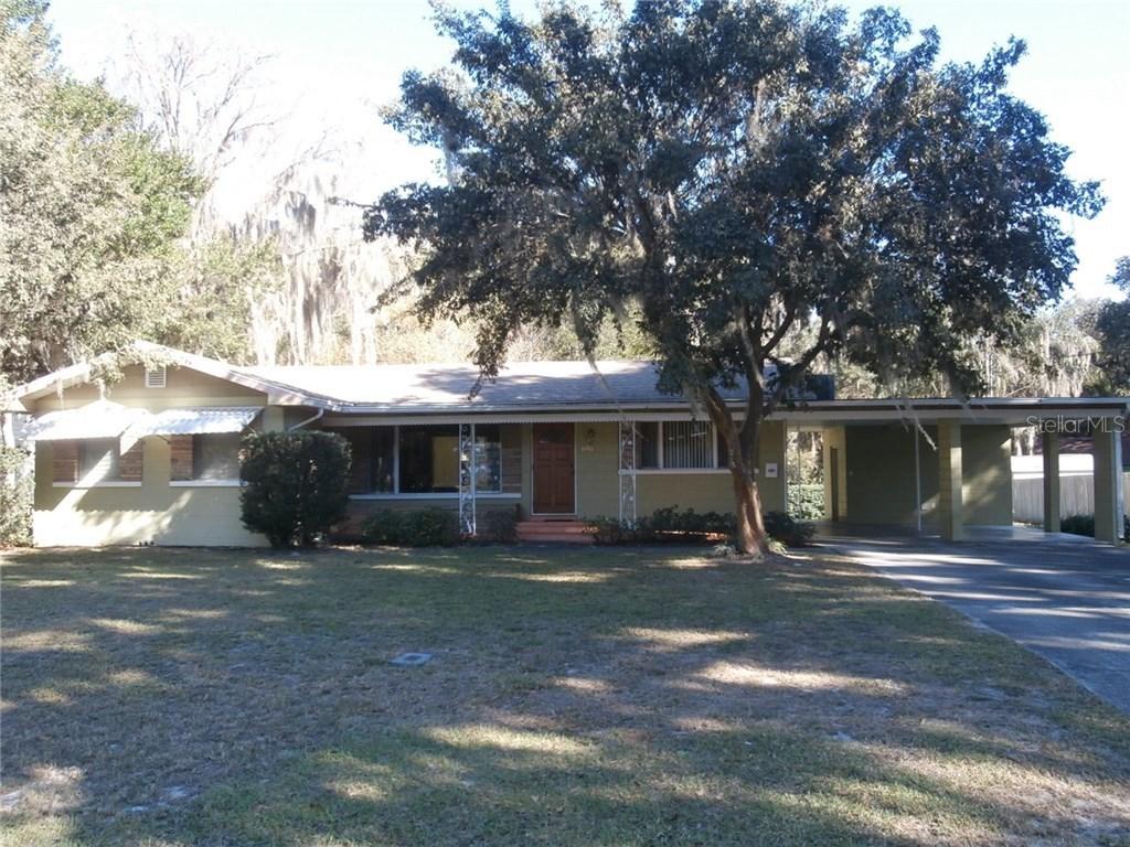 1004 Cottonwood St., Leesburg, FL 34748