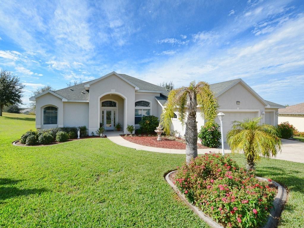 3258 Kingston Way, Tavares, FL 32778