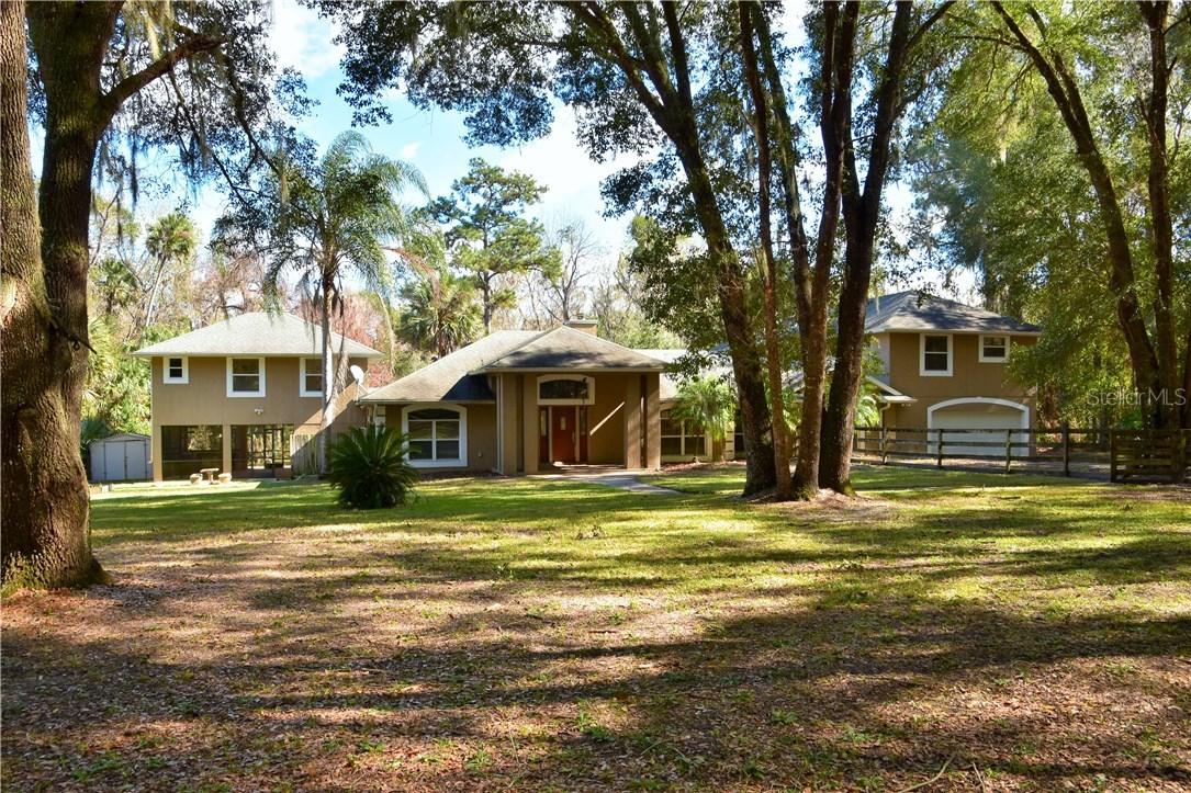 31644 Bronson Rd., Sorrento, FL 32776