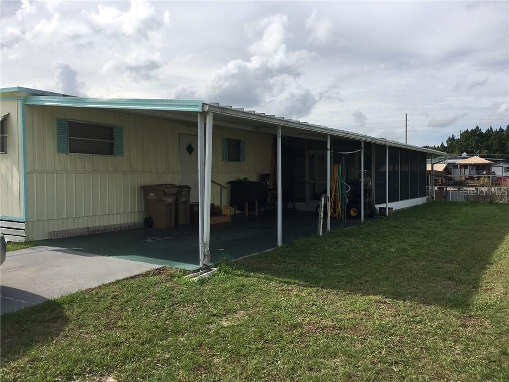 30041 Green Bay Dr., Tavares, FL 32778