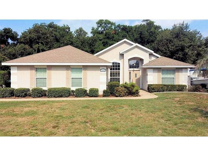 2000 Meadowside Dr., Eustis, FL 32726