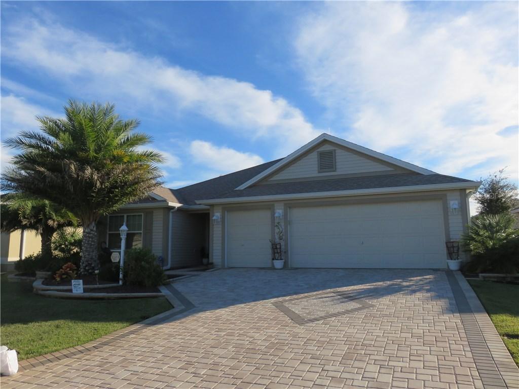 882 Enisgrove Way, The Villages, FL 32163