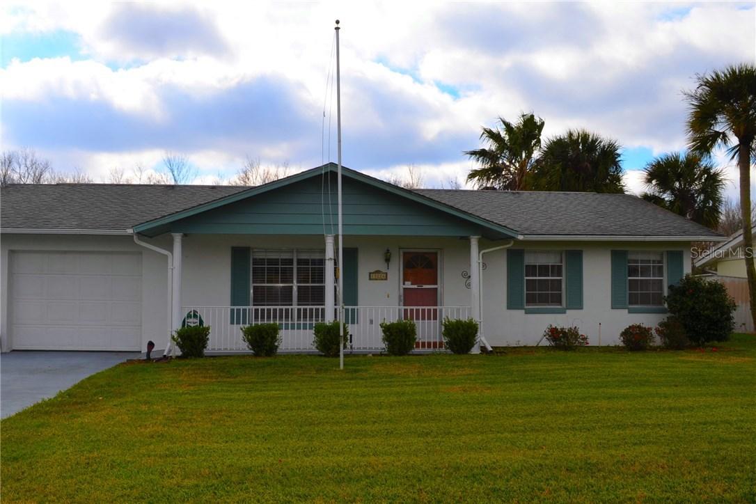 13226 Country Club Dr., Tavares, FL 32778