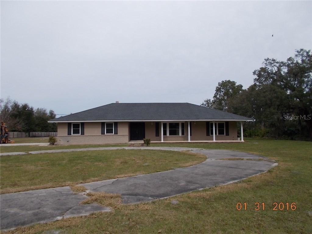 7831 Earlwood Ave., Mount Dora, FL 32757