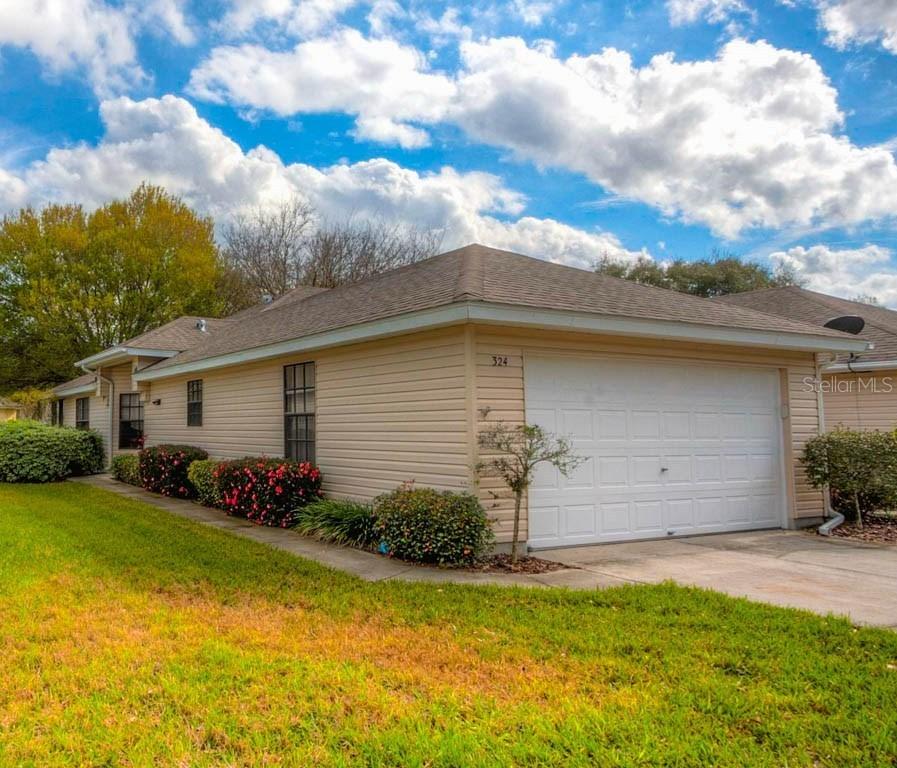 324 Juniper Way, Tavares, FL 32778