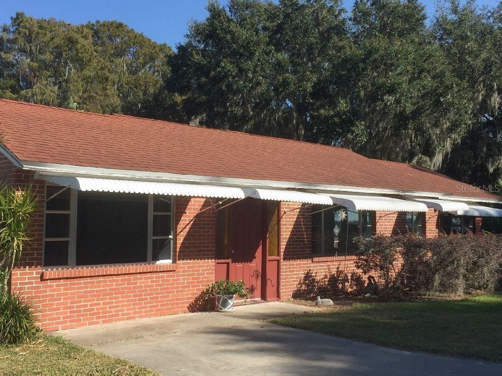 31925 Tracy Ln., Tavares, FL 32778