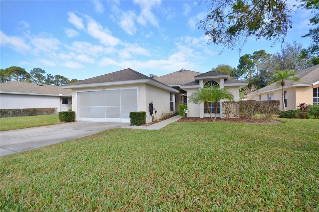2316 Baywater Rd., Tavares, FL 32778